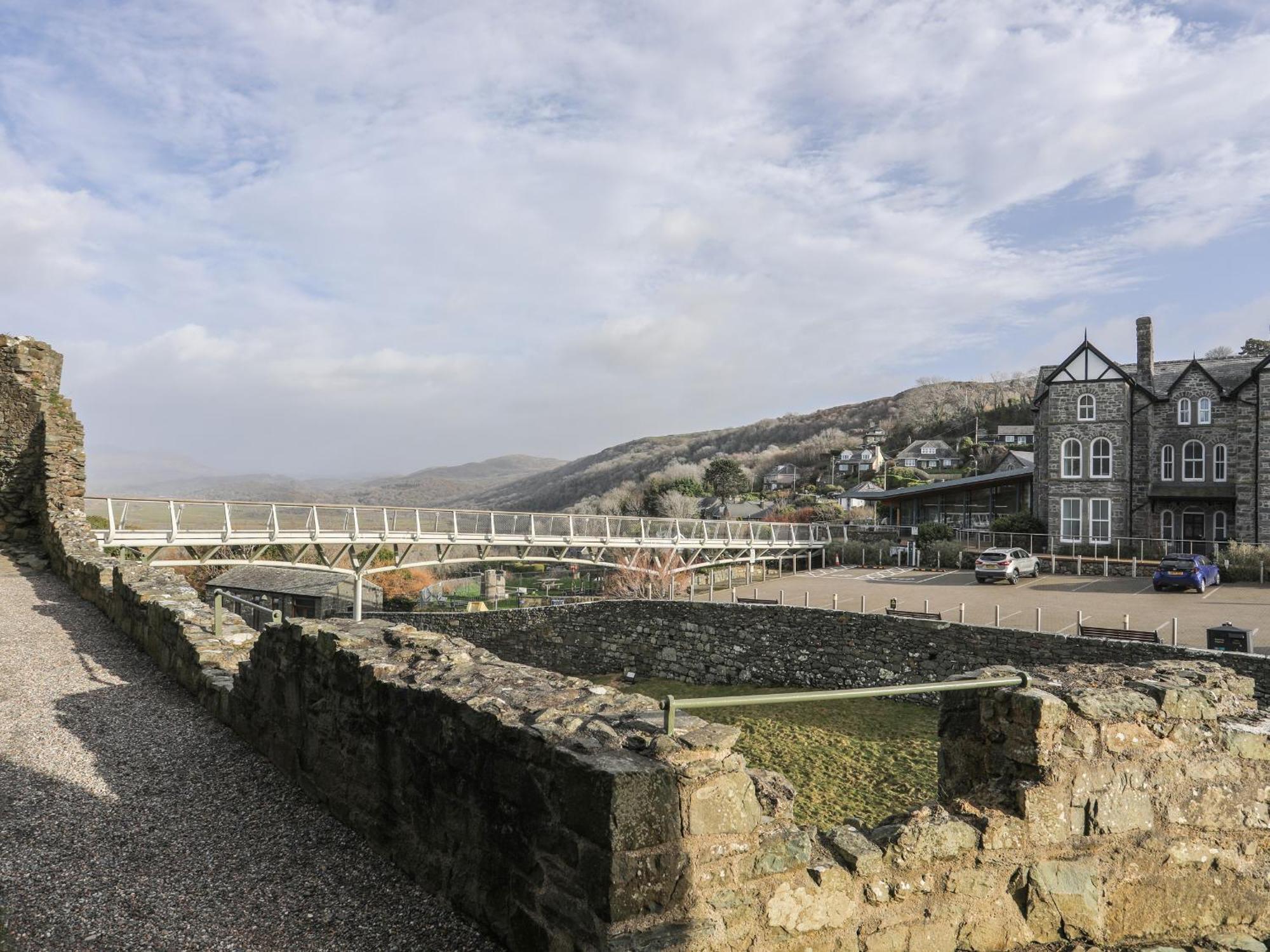 Harlech Apartments - Efnisien Exteriér fotografie