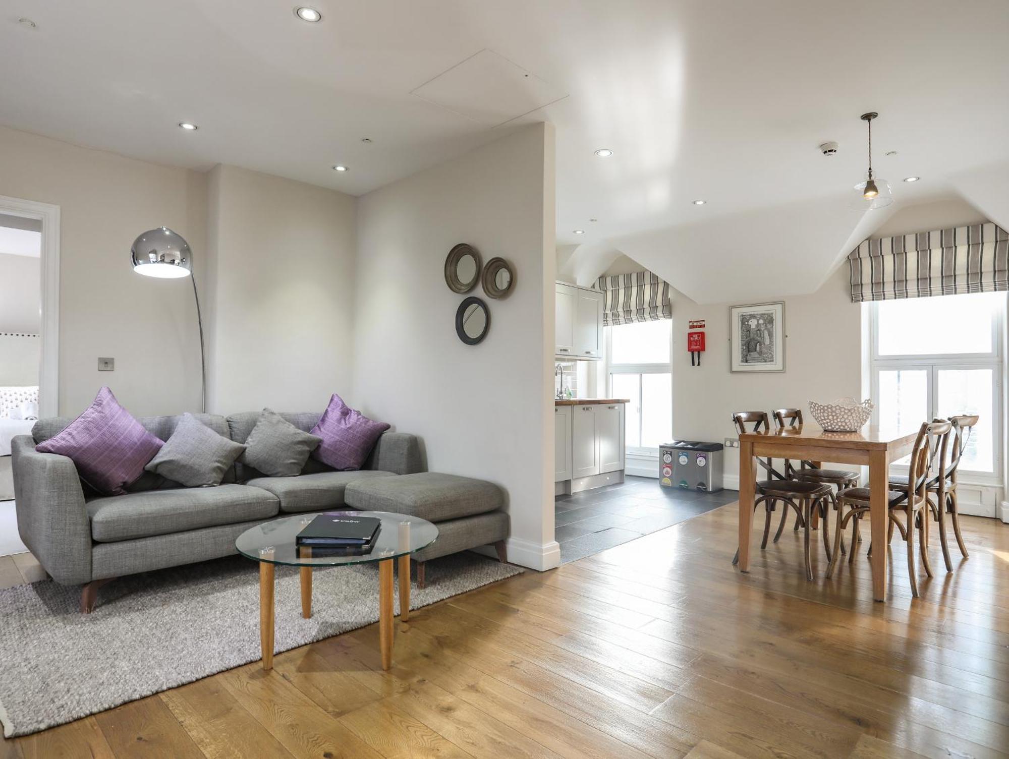 Harlech Apartments - Efnisien Exteriér fotografie